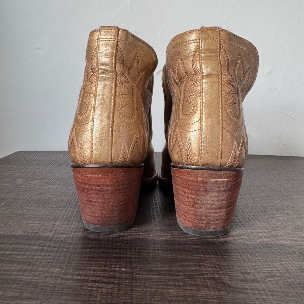 Ariat Women's Dixon Western Booties - Picture 6 of 15